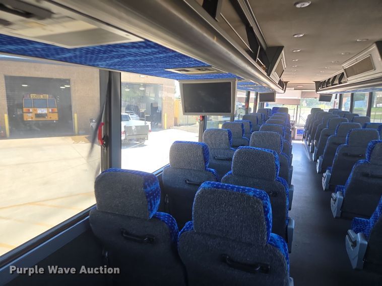 image for item EU3606 2005 Van Hool C2045 coach bus