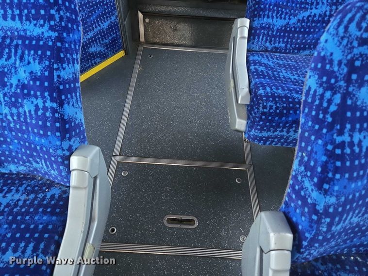 image for item EU3606 2005 Van Hool C2045 coach bus