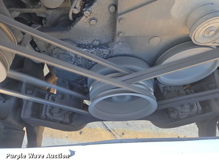 image for item EU3606 2005 Van Hool C2045 coach bus