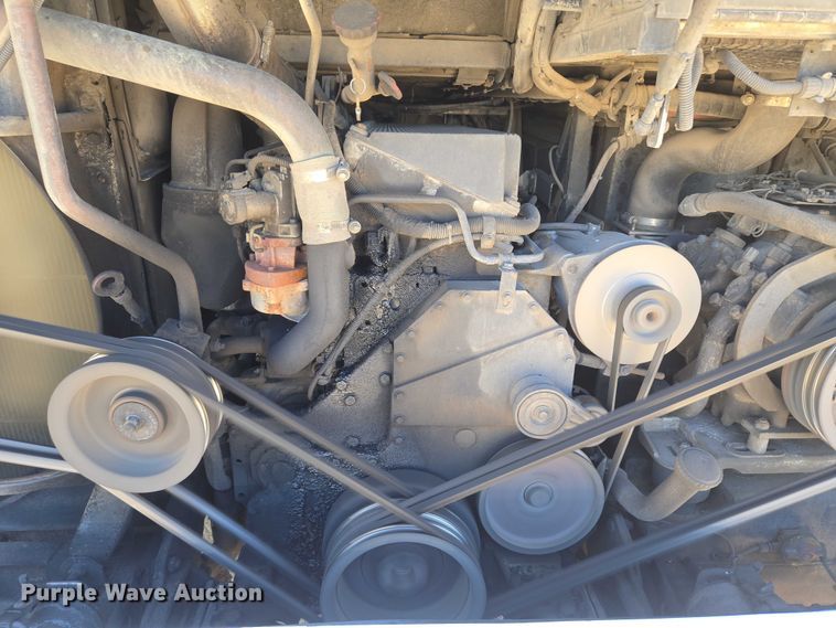 image for item EU3606 2005 Van Hool C2045 coach bus