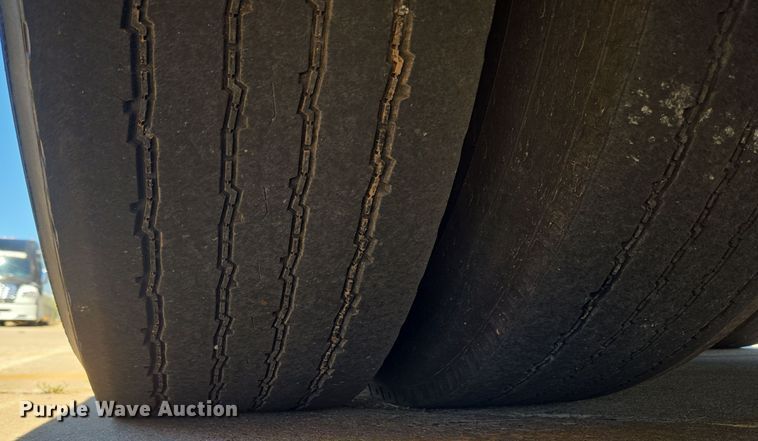 image for item EU3606 2005 Van Hool C2045 coach bus