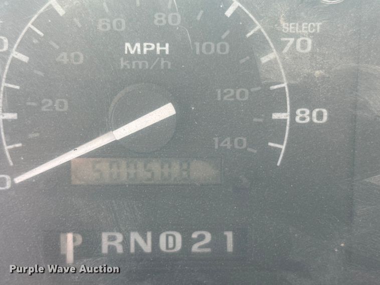 image for item EU6099 1995 Ford F150 pickup truck