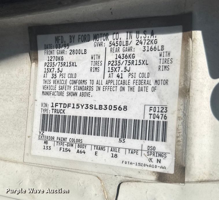 image for item EU6099 1995 Ford F150 pickup truck