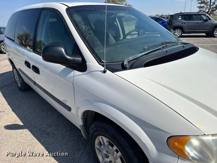 image for item EU6102 2006 Dodge Grand Caravan van