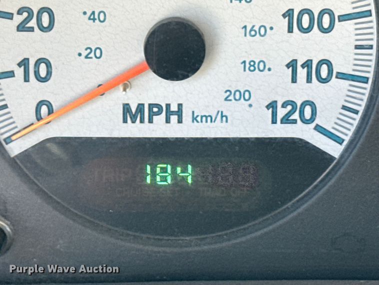 image for item EU6102 2006 Dodge Grand Caravan van