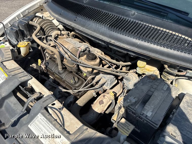 image for item EU6102 2006 Dodge Grand Caravan van