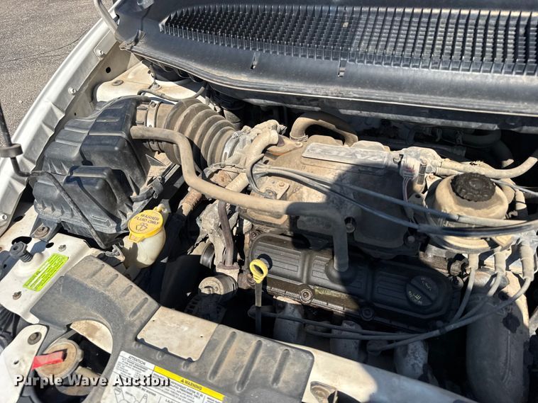 image for item EU6102 2006 Dodge Grand Caravan van