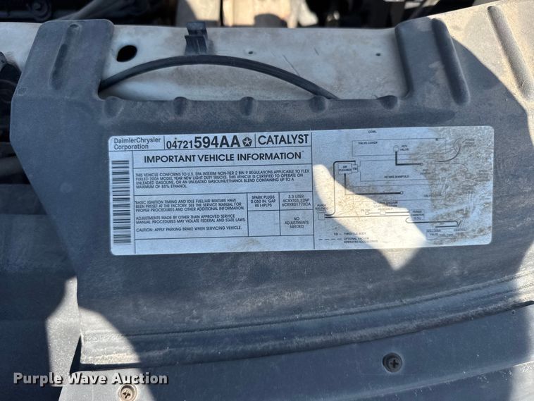 image for item EU6102 2006 Dodge Grand Caravan van