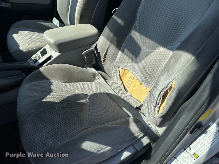 image for item EU6103 2012 Toyota RAV4 SUV