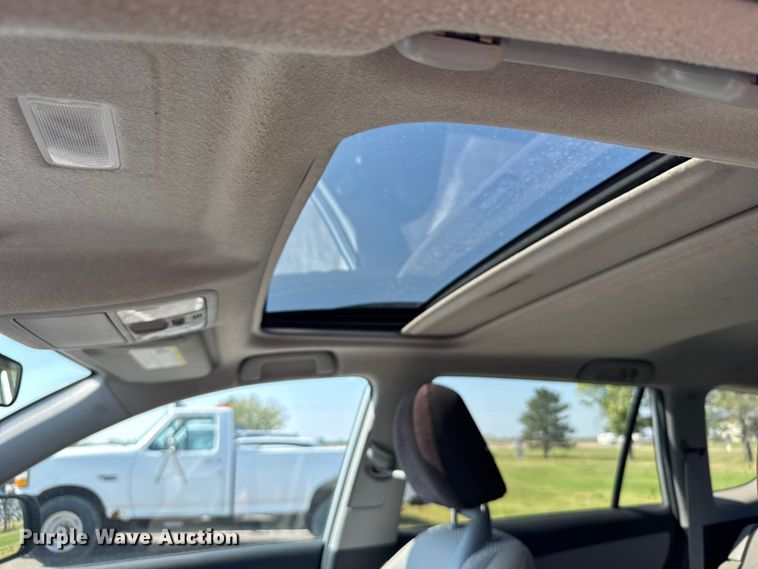 image for item EU6103 2012 Toyota RAV4 SUV