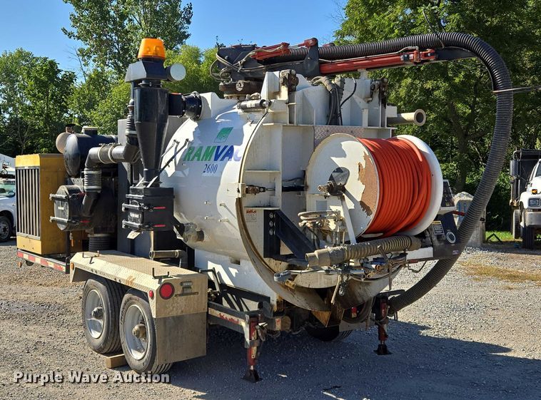 image for item EV1689 2007 Sewer Equipment vacuum excavator