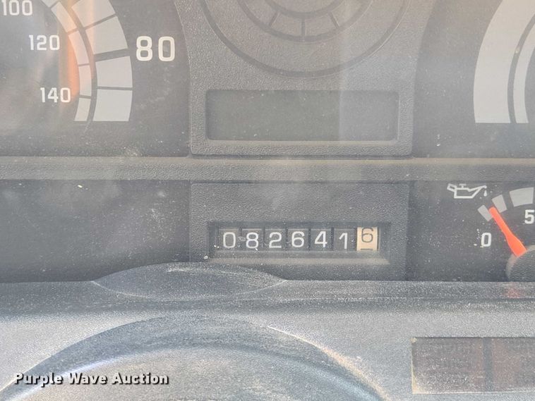 image for item EV1692 2000 Chevrolet C6500 dump truck