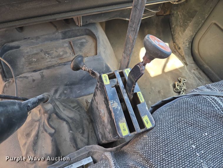 image for item EV1692 2000 Chevrolet C6500 dump truck