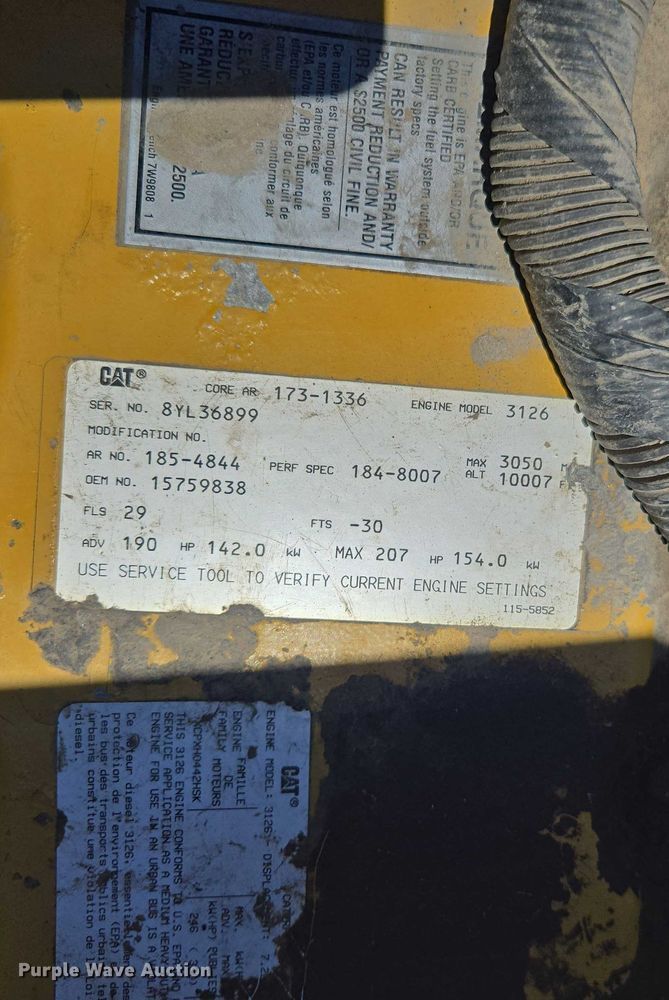 image for item EV1692 2000 Chevrolet C6500 dump truck