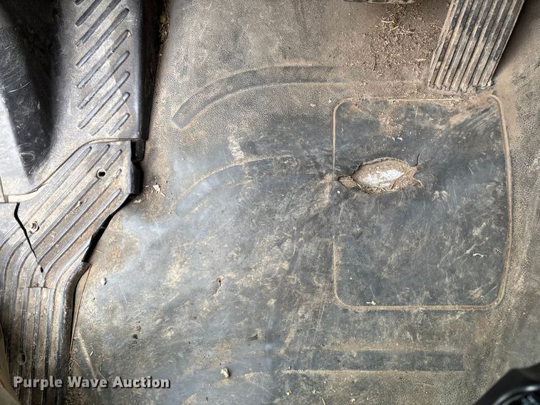 image for item EV3058 2007 Freightliner M2106 refuse truck