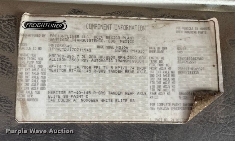 image for item EV3058 2007 Freightliner M2106 refuse truck