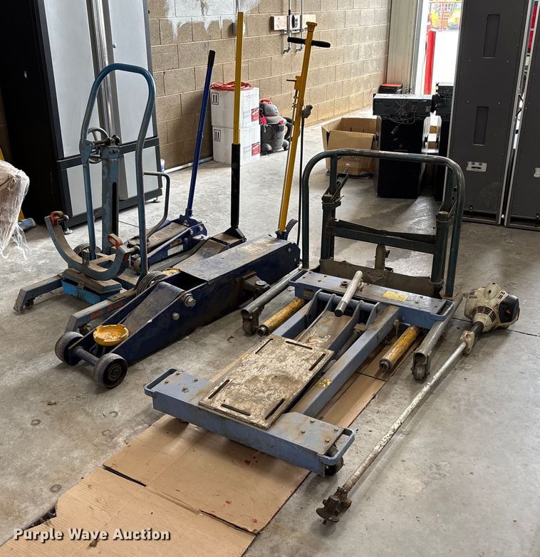 image for item EV3158 Tools