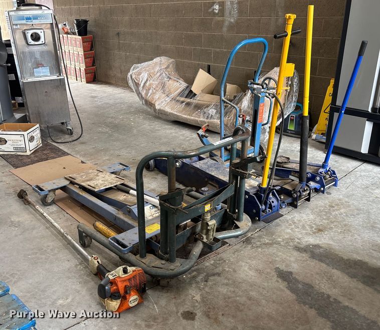 image for item EV3158 Tools