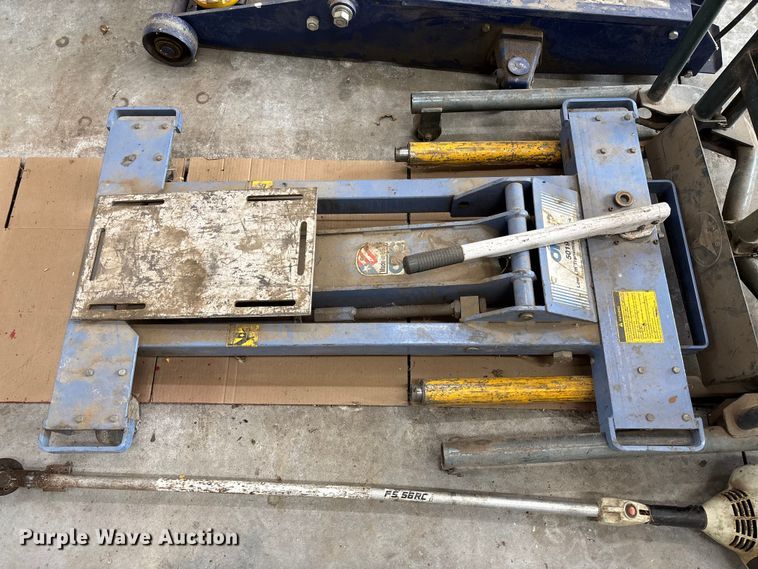 image for item EV3158 Tools