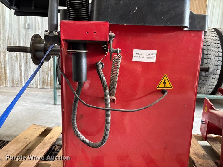 image for item EV3160 Tire machines