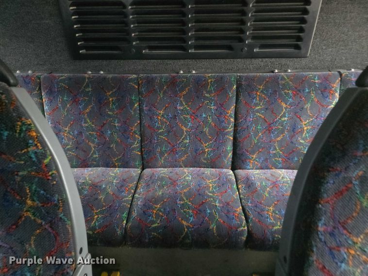 image for item FI0503 2013 Gillig  G27E102N2 shuttle bus