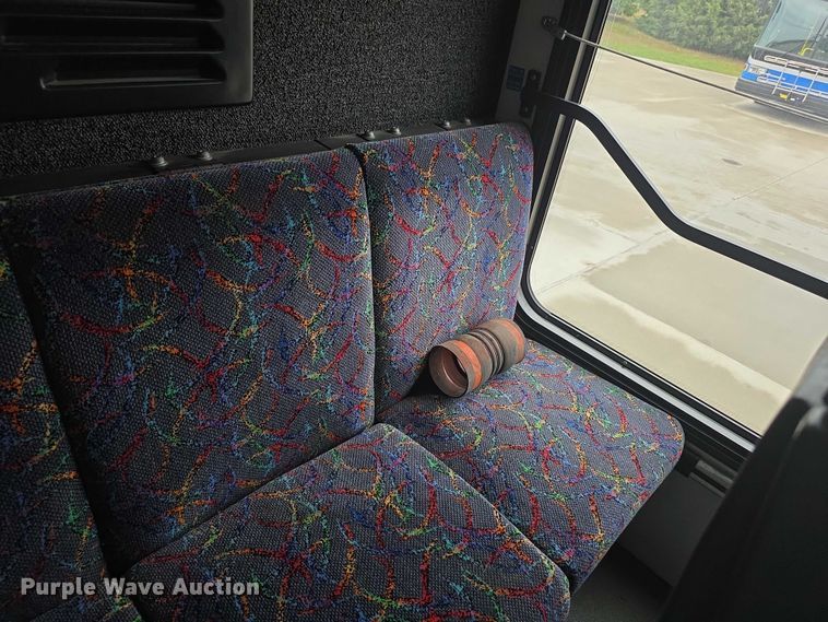 image for item FI0503 2013 Gillig  G27E102N2 shuttle bus