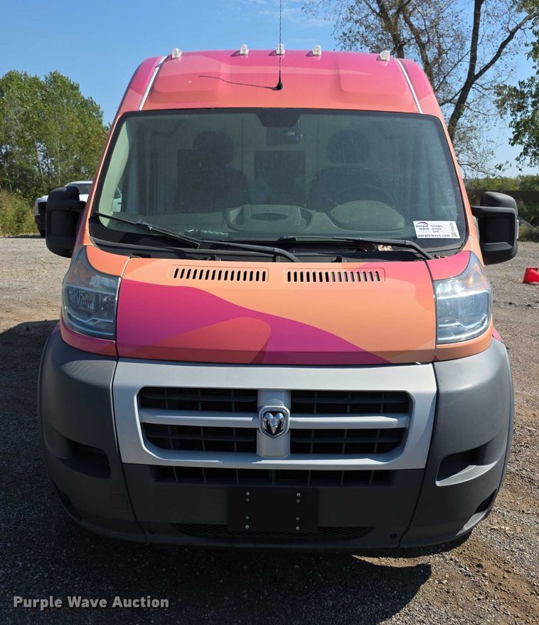 image for item FI0538 2014 RAM 3500 Promaster van