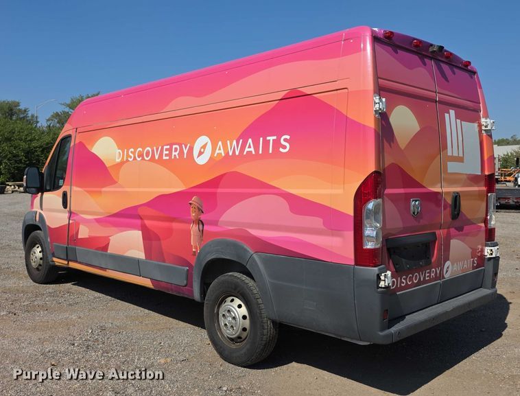 image for item FI0538 2014 RAM 3500 Promaster van