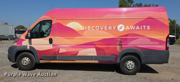 image for item FI0538 2014 RAM 3500 Promaster van