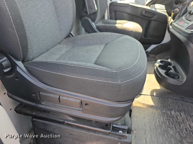 image for item FI0538 2014 RAM 3500 Promaster van