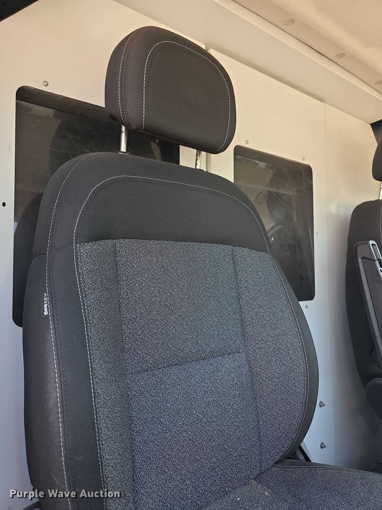 image for item FI0538 2014 RAM 3500 Promaster van