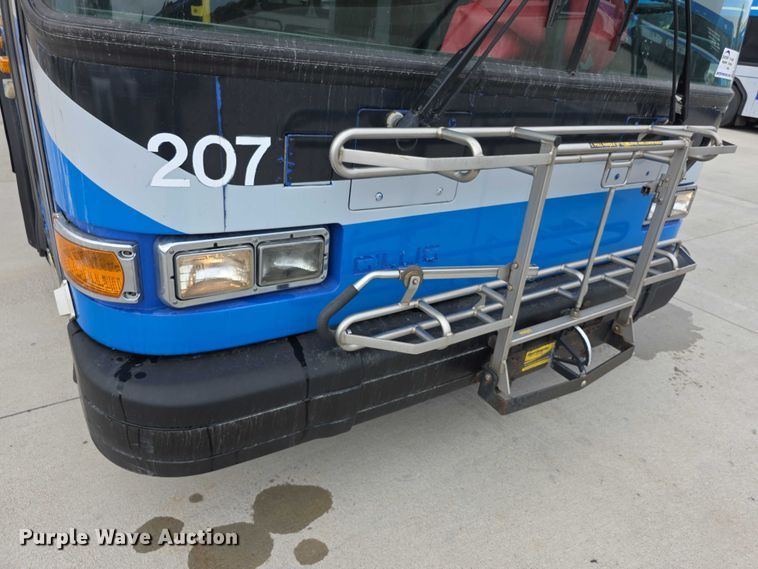 image for item FI0552 2006 Gillig  G29D102N4 coach bus