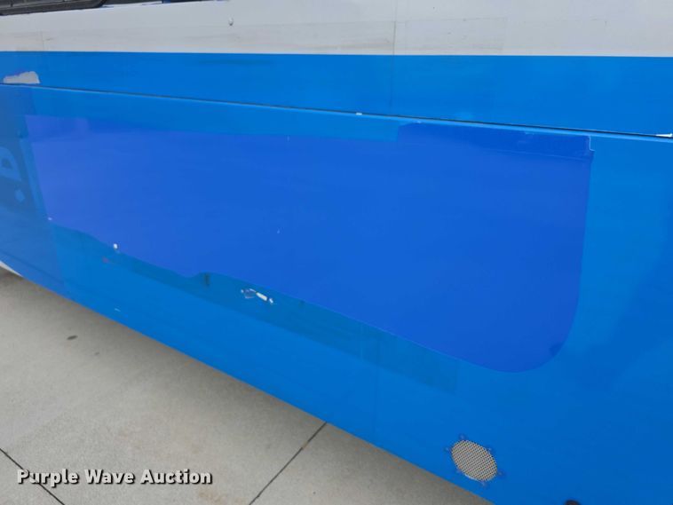 image for item FI0552 2006 Gillig  G29D102N4 coach bus