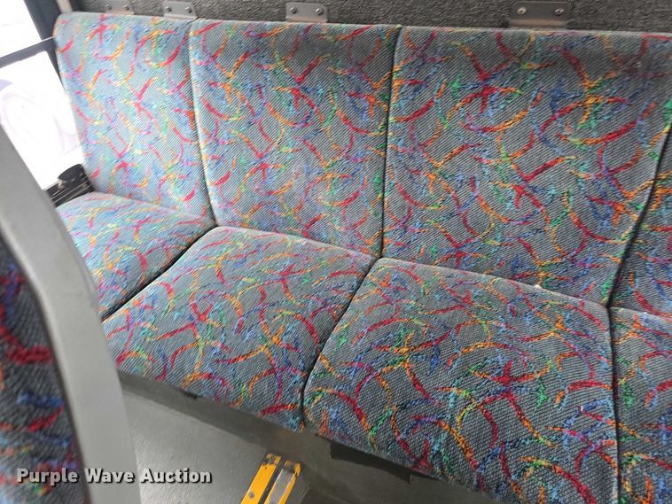 image for item FI0552 2006 Gillig  G29D102N4 coach bus