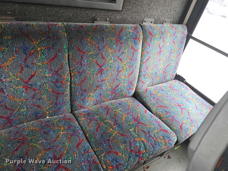 image for item FI0552 2006 Gillig  G29D102N4 coach bus