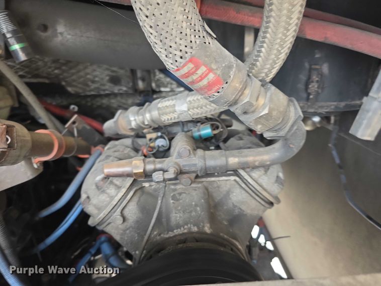 image for item FI0552 2006 Gillig  G29D102N4 coach bus