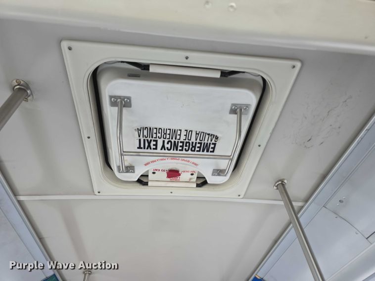 image for item FI0553 2011 Gillig  G27D102N4 shuttle bus