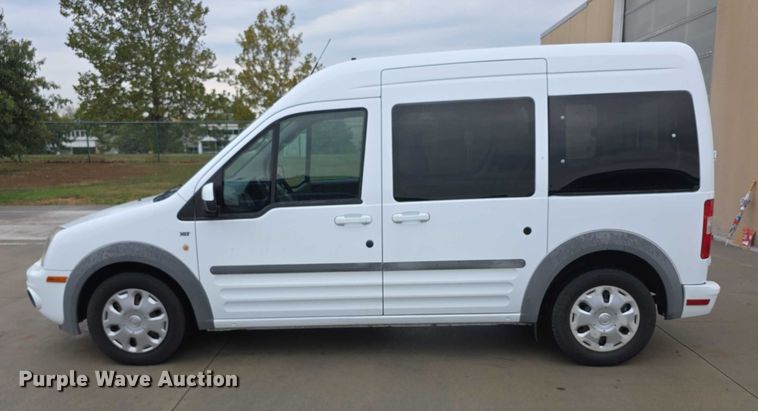 image for item FI0556 2012 Ford Transit Connect XLT van