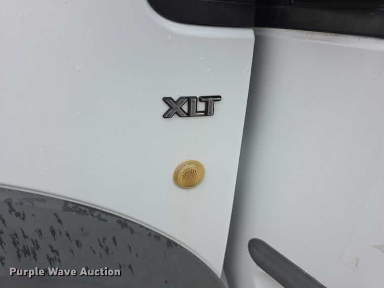 image for item FI0556 2012 Ford Transit Connect XLT van