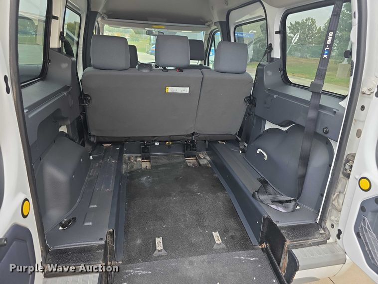 image for item FI0556 2012 Ford Transit Connect XLT van