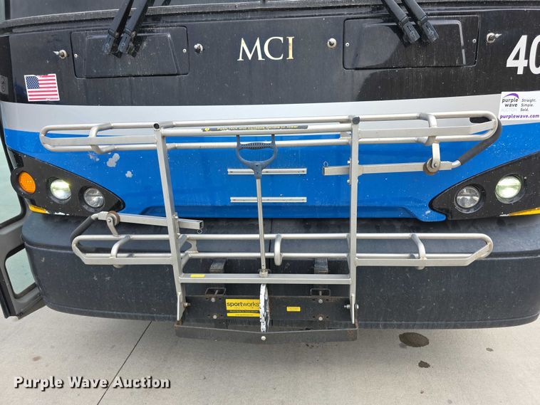 image for item FI0557 2016 MCI F4500 Vocational shuttle bus