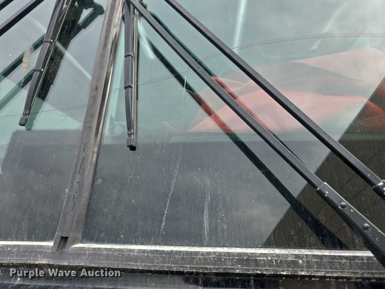 image for item FI0557 2016 MCI F4500 Vocational shuttle bus