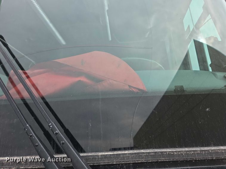 image for item FI0557 2016 MCI F4500 Vocational shuttle bus