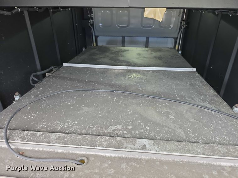 image for item FI0557 2016 MCI F4500 Vocational shuttle bus