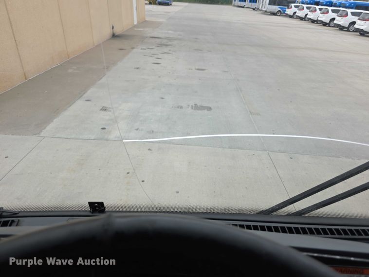 image for item FI0557 2016 MCI F4500 Vocational shuttle bus