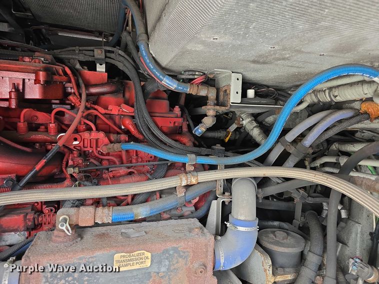 image for item FI0557 2016 MCI F4500 Vocational shuttle bus