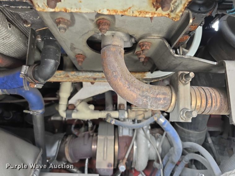 image for item FI0557 2016 MCI F4500 Vocational shuttle bus