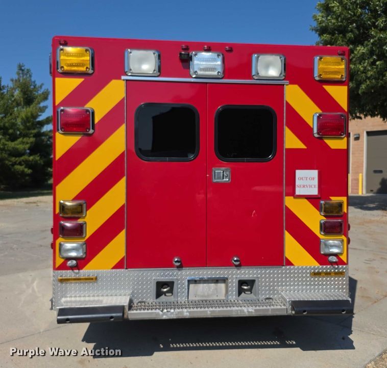 image for item FI0563 2009 Chevrolet Express 4500 ambulance