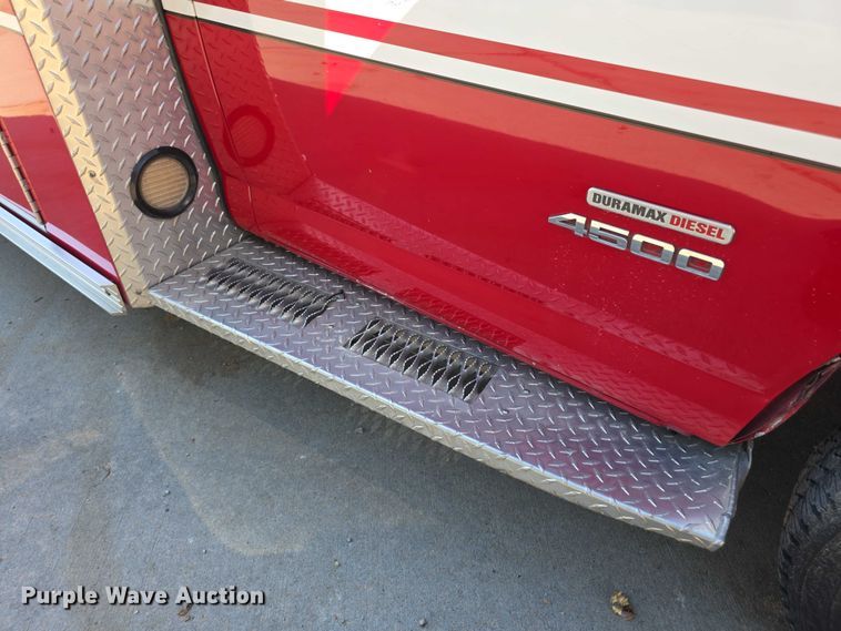 image for item FI0563 2009 Chevrolet Express 4500 ambulance