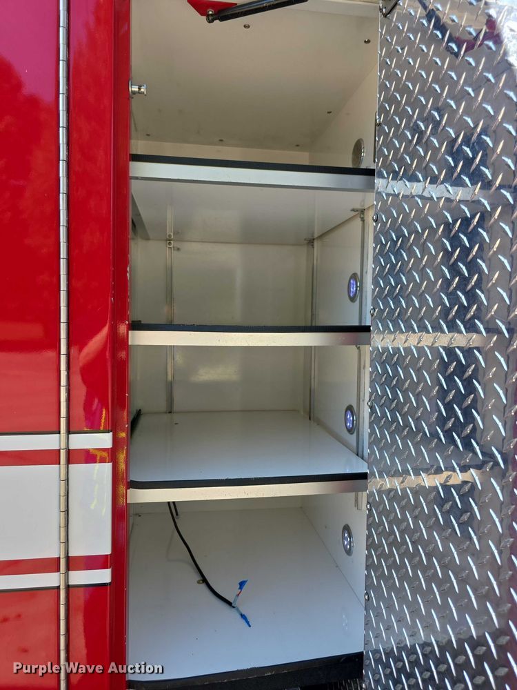 image for item FI0563 2009 Chevrolet Express 4500 ambulance